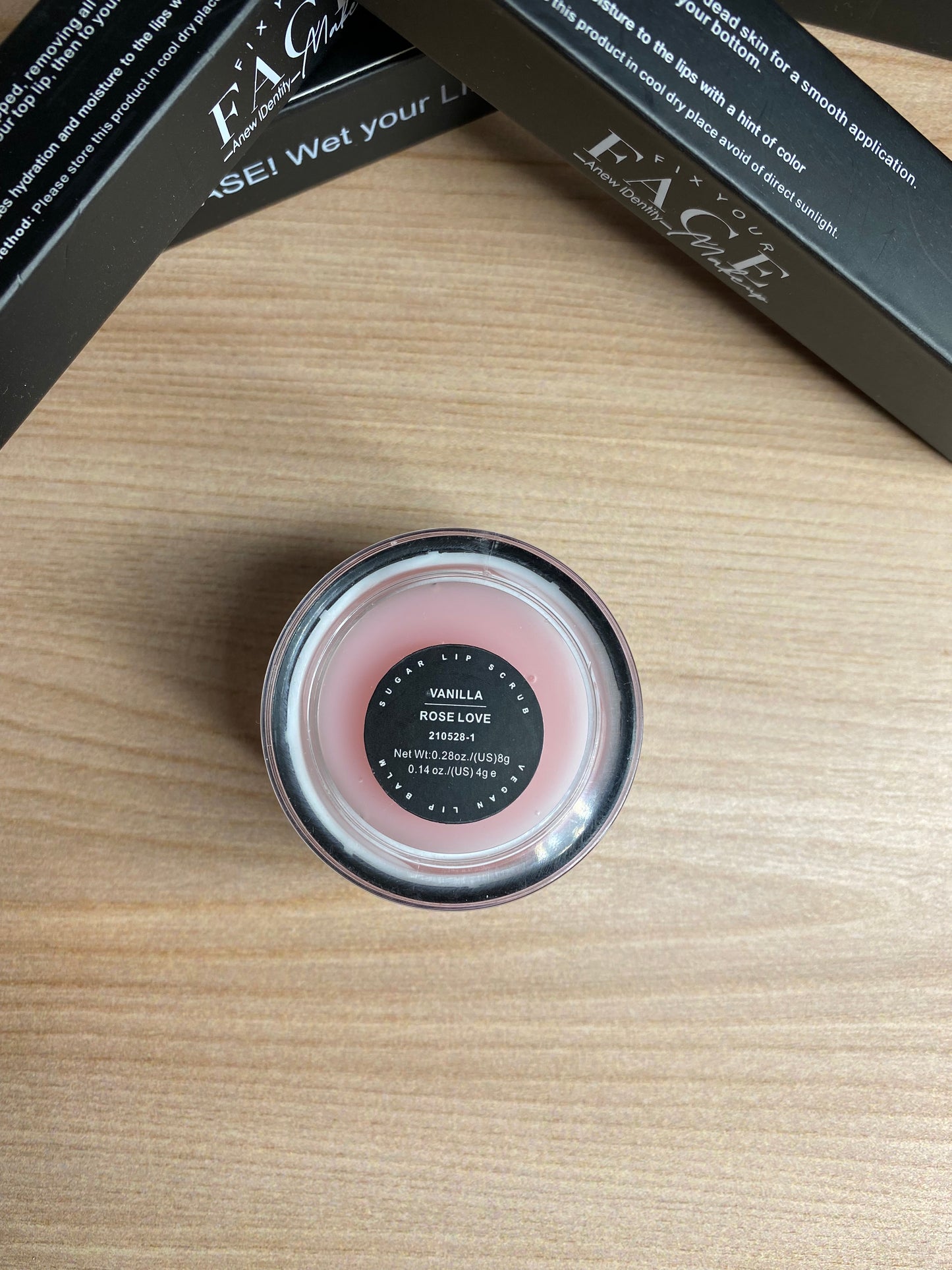 Vanilla Rose Love lip scrub