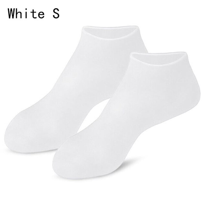 white moisturizing gel socks