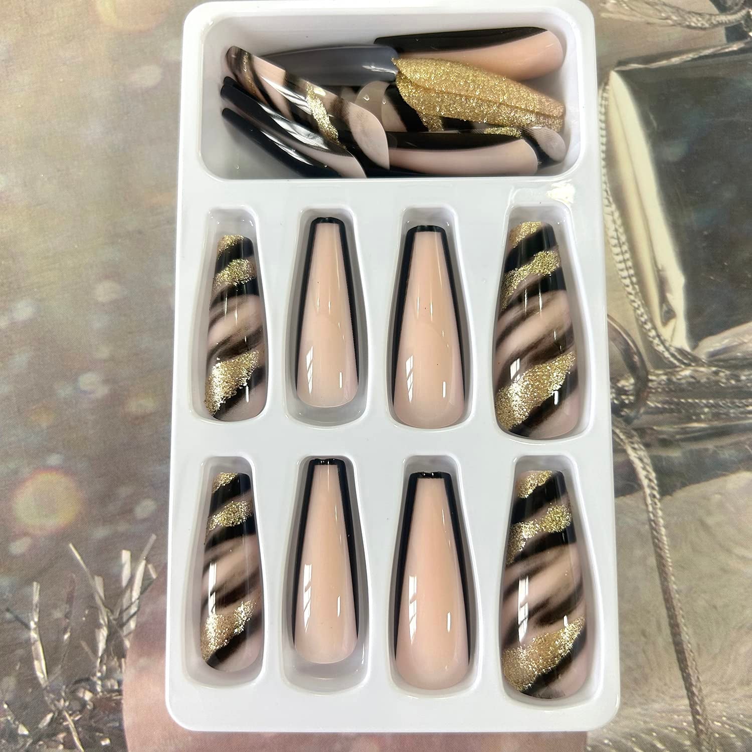 Press on Nails Long Glossy Artificial Coffin Fake Nails with Black Gold Foil Designs Full Cover Reusable False Nails Black French Tips Acrylic Stick on Nails for Women DIY Manicure Tips Decorations